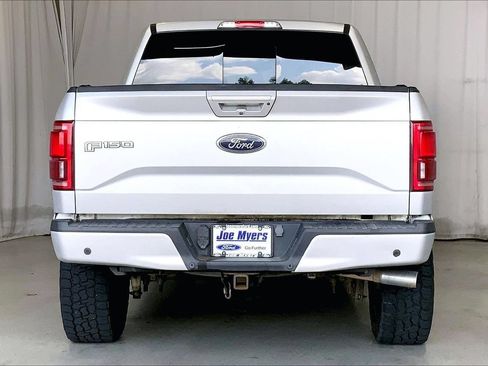 Used 2015 Ford F150 Lariat w/ Equipment Group 502A Luxury AWD/4WD image 4