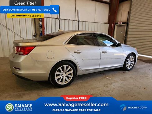 Used 2015 Chevrolet Malibu LT w/ Leather Package FWD image 4