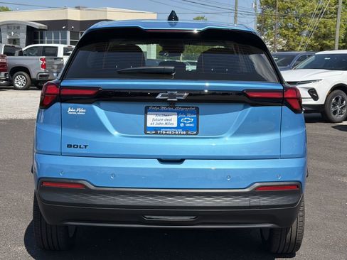 New 2027 Chevrolet Bolt LT w/ Comfort Package image 19