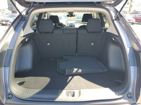 Certified 2026 Honda HR-V LX image 9