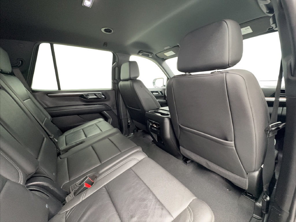 Used 2025 Chevrolet Tahoe LT RWD image 36