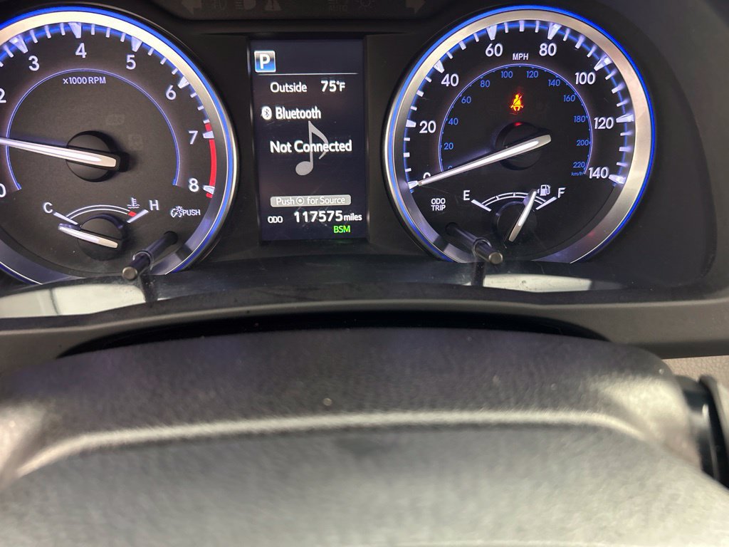 Used 2019 Toyota Highlander Limited AWD/4WD image 14
