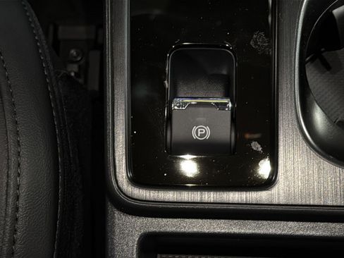 New 2026 Subaru Outback Premium image 18