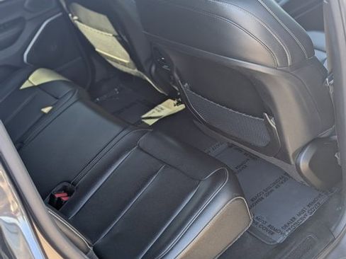 Used 2024 Jeep Grand Cherokee Limited 4xe image 6