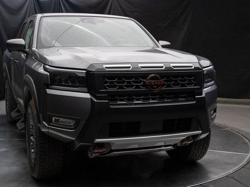 New 2026 Nissan Frontier PRO-4X image 3