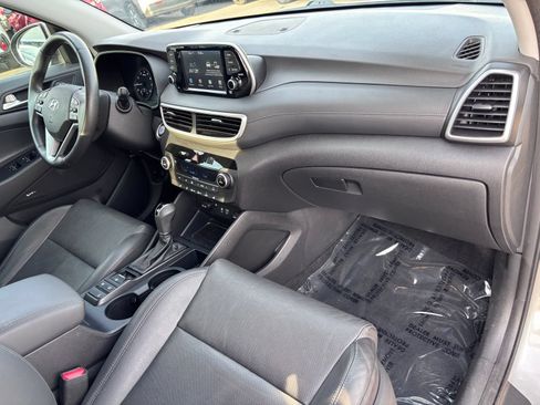 Used 2020 Hyundai Tucson Limited w/ Cargo Package FWD image 13