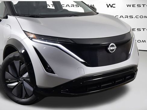 Used 2024 Nissan Ariya AWD image 51