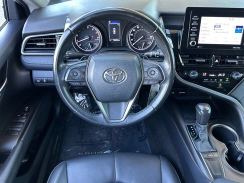 Used 2023 Toyota Camry SE FWD image 15