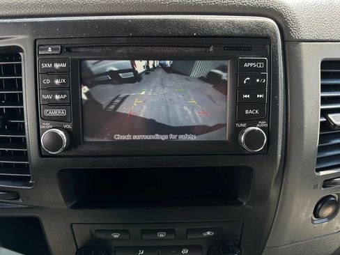 Used 2021 Nissan NV 3500 SV image 8