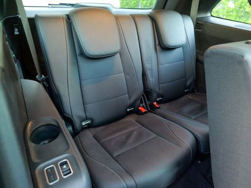 Used 2023 Mercedes-Benz GLS 450 4MATIC image 34