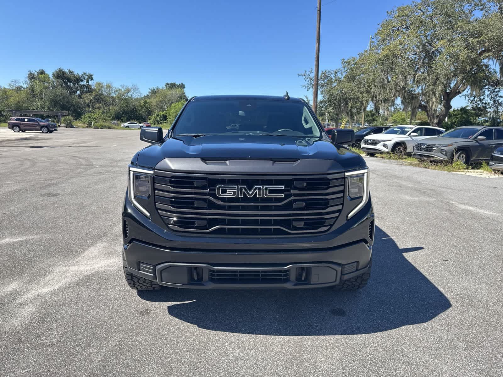 Used 2022 GMC Sierra 1500 Pro w/ Convenience Package AWD/4WD image 17