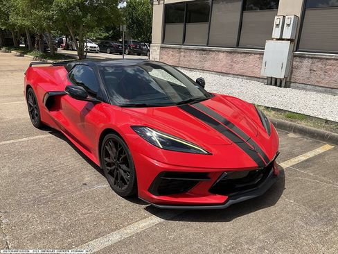 Used 2023 Chevrolet Corvette Stingray Premium Conv w/ Z51 Performance Package RWD image 6
