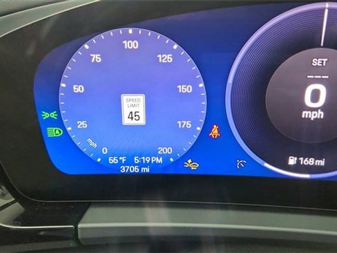 Used 2025 Porsche Macan 4S Electric image 39