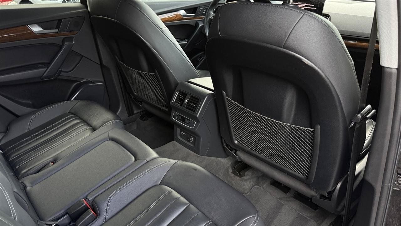 Used 2023 Audi Q5 2.0T Premium w/ Convenience Package AWD/4WD image 30