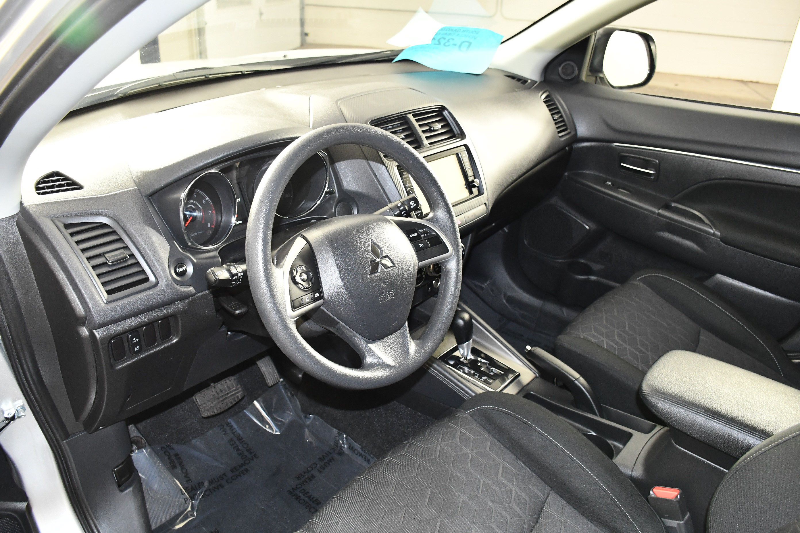 Used 2024 Mitsubishi Outlander Sport ES AWD/4WD image 2