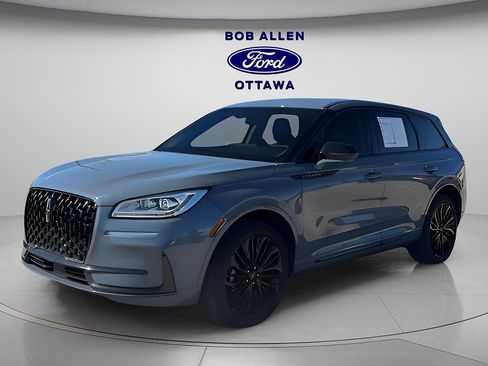 Used 2025 Lincoln Corsair Reserve w/ Jet Appearance Package AWD/4WD image 1