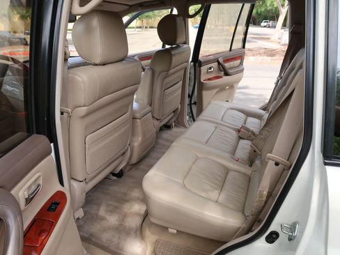 Used 2001 Lexus LX 470 4WD image 20