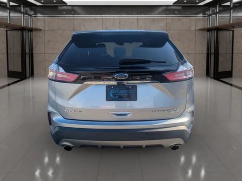 Used 2020 Ford Edge Titanium w/ Equipment Group 301A FWD image 19