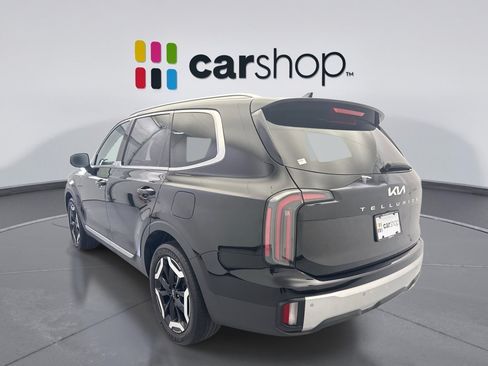 Used 2023 Kia Telluride EX AWD/4WD image 3