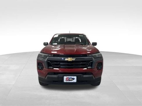 New 2026 Chevrolet Colorado LT w/ LT Convenience Package AWD/4WD image 2