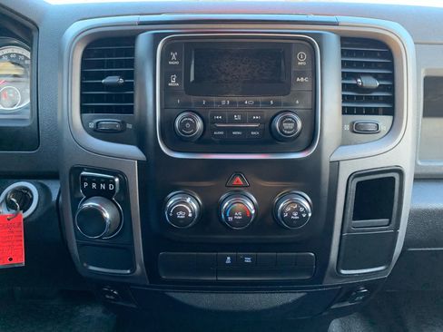 Used 2015 RAM 1500 Tradesman image 15