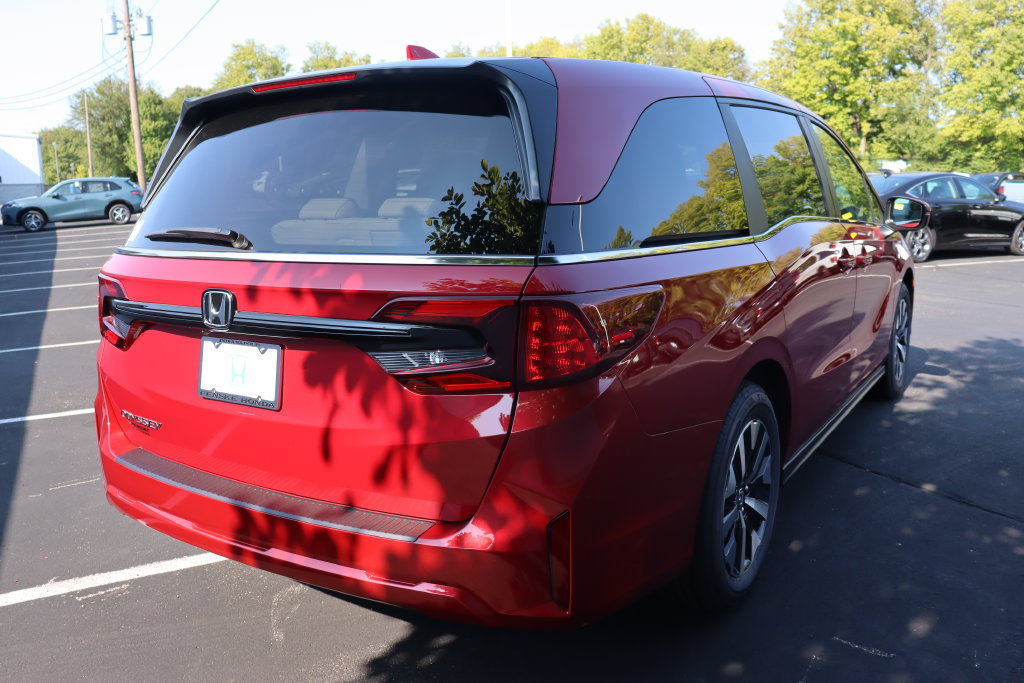 New 2027 Honda Odyssey EX-L image 5