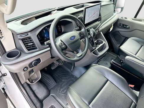 New 2026 Ford Transit 250 148 Medium Roof w/ Load Area Protection Package RWD image 6