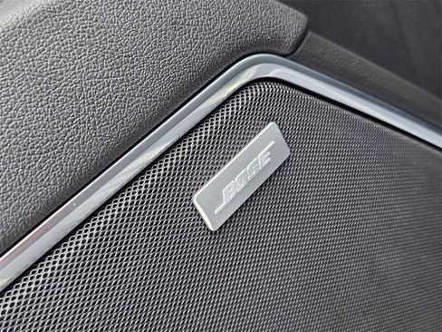 Used 2025 Chevrolet Silverado 2500 LTZ w/ LTZ Convenience Package image 13