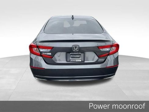 Used 2019 Honda Accord Touring image 6
