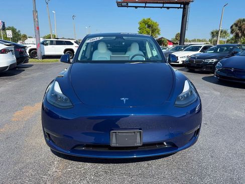 Used 2023 Tesla Model Y Long Range image 2