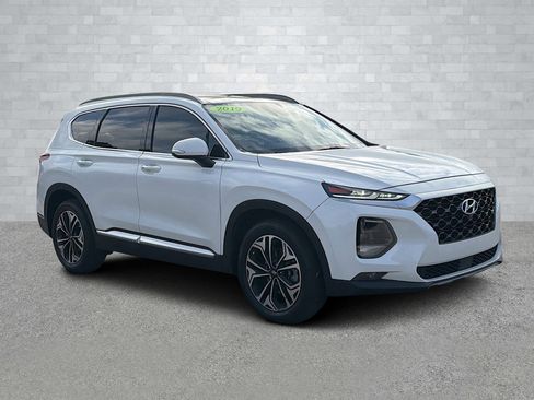 Used 2019 Hyundai Santa Fe FWD image 2
