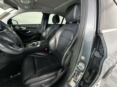 Used 2017 Mercedes-Benz GLC 300 4MATIC Coupe w/ Premium 2 Package image 11