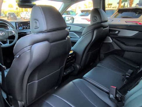 Used 2026 Acura MDX SH-AWD w/ Technology Package image 19