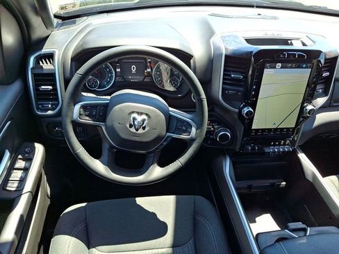 Used 2023 RAM 1500 Big Horn AWD/4WD image 11