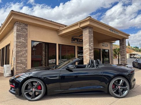 Used 2018 Jaguar F-TYPE R image 37