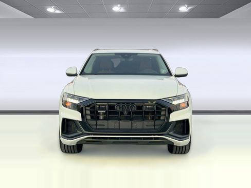 Used 2022 Audi Q8 Prestige w/ Prestige Package image 6
