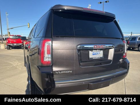 Used 2016 GMC Yukon Denali w/ Open Road Package image 15