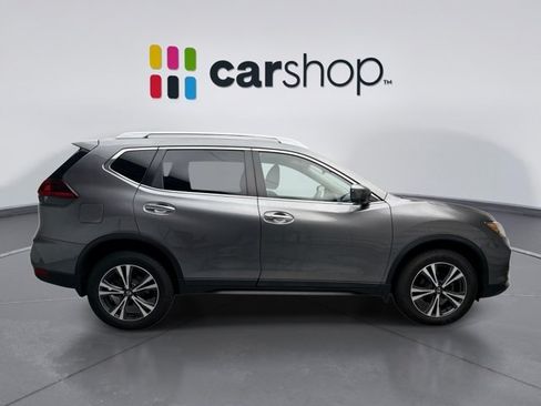 Used 2020 Nissan Rogue SV w/ Premium Package AWD/4WD image 6