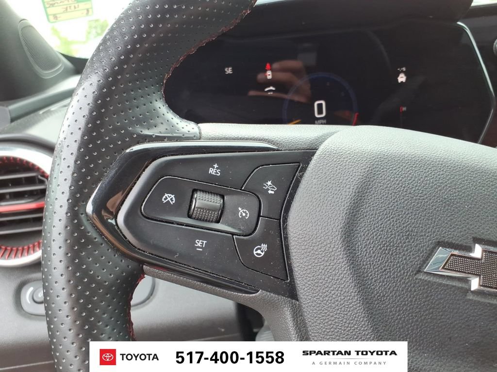 Used 2024 Chevrolet Trax RS w/ Driver Confidence Package FWD image 17