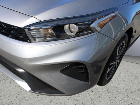 Used 2023 Kia Forte LXS image 11