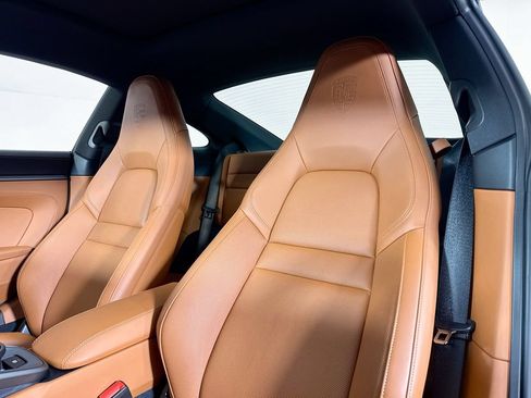 Certified 2026 Porsche 911 Carrera RWD image 5