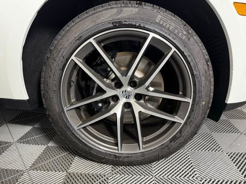 New 2025 Porsche Macan S image 14