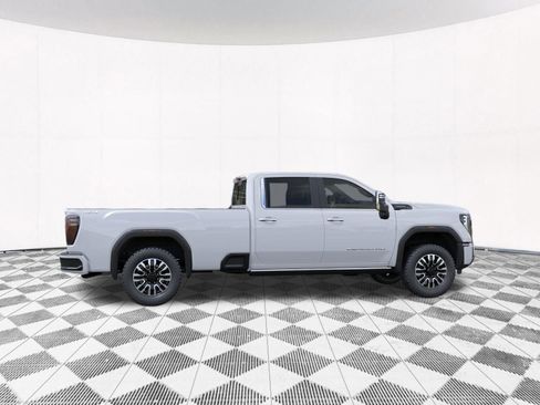 New 2026 GMC Sierra 3500 Denali Ultimate image 12