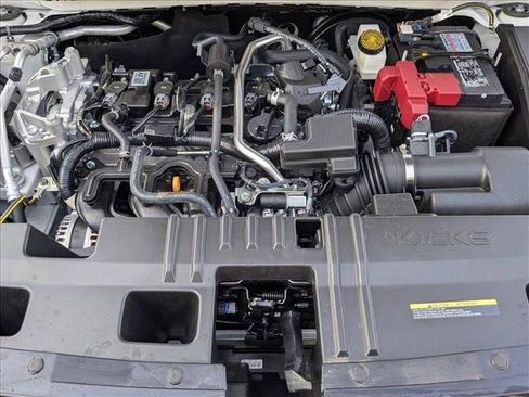 New 2026 Nissan Kicks S image 15