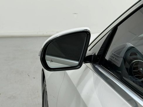Used 2017 Mercedes-Benz E 400 4MATIC Wagon image 85