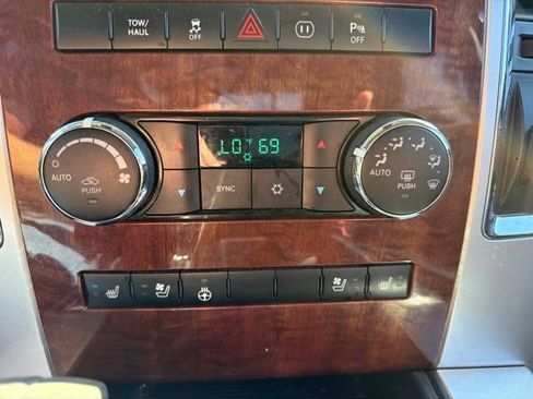 Used 2012 RAM 1500 Laramie AWD/4WD image 13