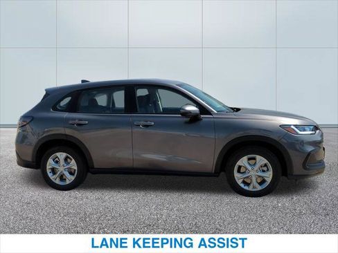 Used 2025 Honda HR-V LX image 6