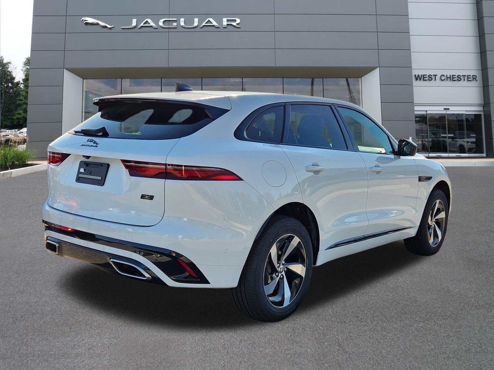 New 2026 Jaguar F-PACE R-Dynamic S AWD/4WD image 4