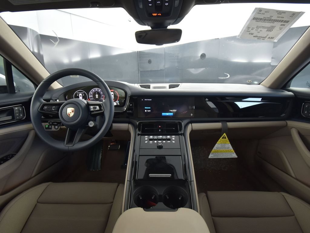 New 2025 Porsche Panamera 4 AWD/4WD image 14
