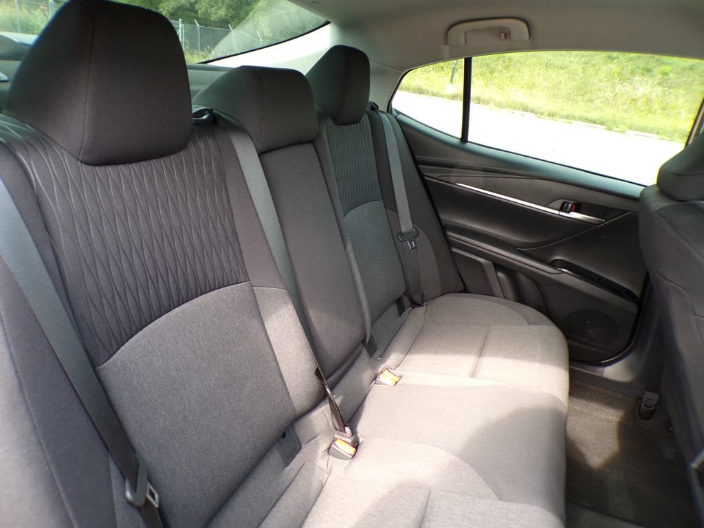Used 2025 Toyota Camry LE FWD image 19